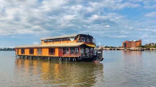 Alleppey Houseboat