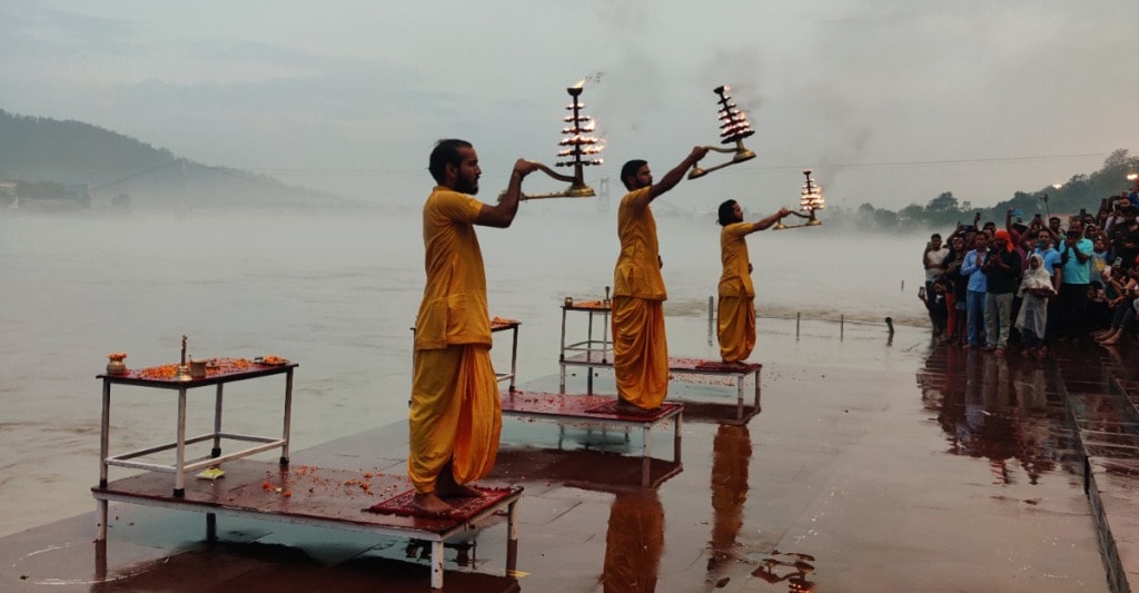 Ganga Aarti at Triveni Ghat and Parmath Niketan