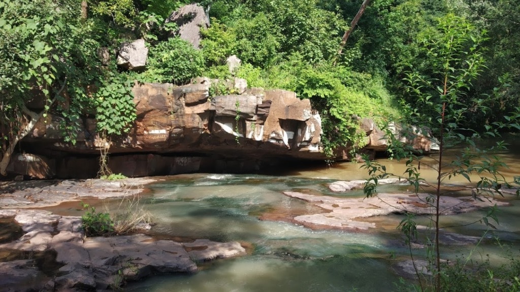 Istakameswari Devi Temple 2025 cave entry, historic art Source: Google Images
