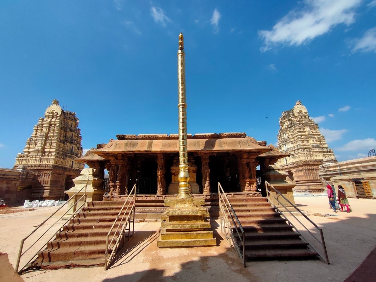 Detailed gopuram of Vontimitta Temple - Your Vontimitta Temple Travel Guide